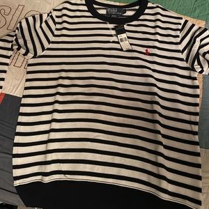 Polo sweater (never worn) Men’s Medium